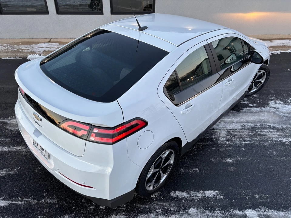2014 Chevrolet Volt - Image 12 of 21