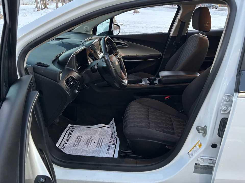 2014 Chevrolet Volt - Image 16 of 21