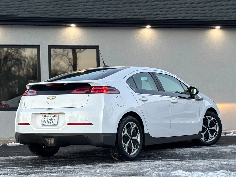 2014 Chevrolet Volt - Image 11 of 21