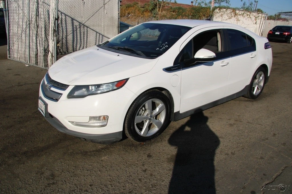 2014 Chevrolet Volt - Image 8 of 21