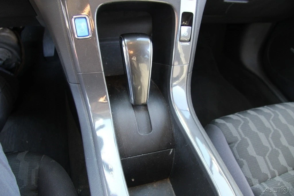 2014 Chevrolet Volt - Image 19 of 21