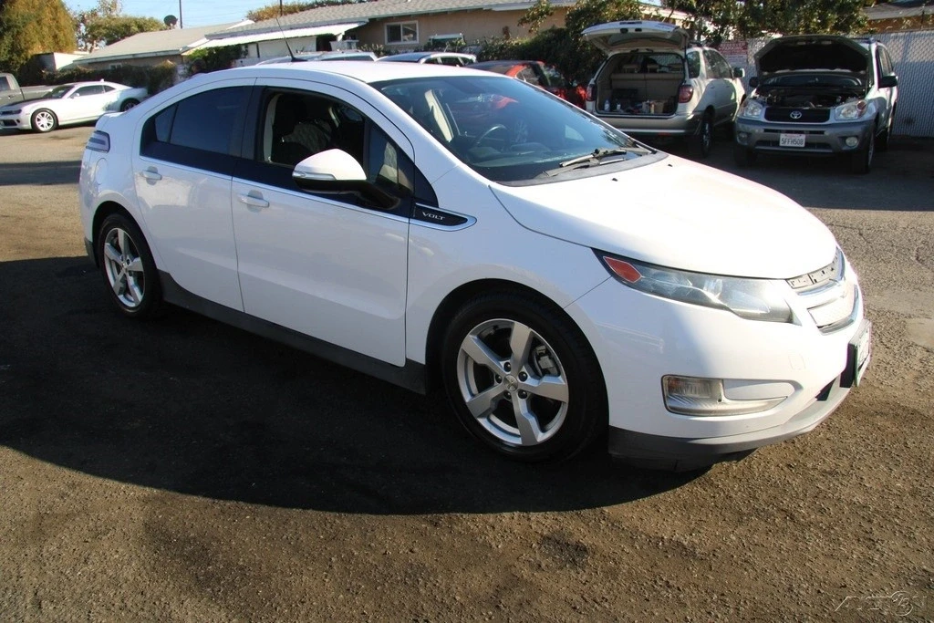 2014 Chevrolet Volt - Image 2 of 21