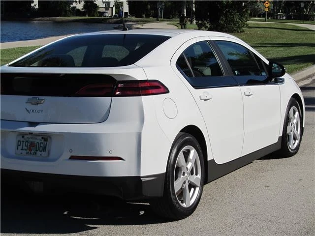 2014 Chevrolet Volt - Image 3 of 12