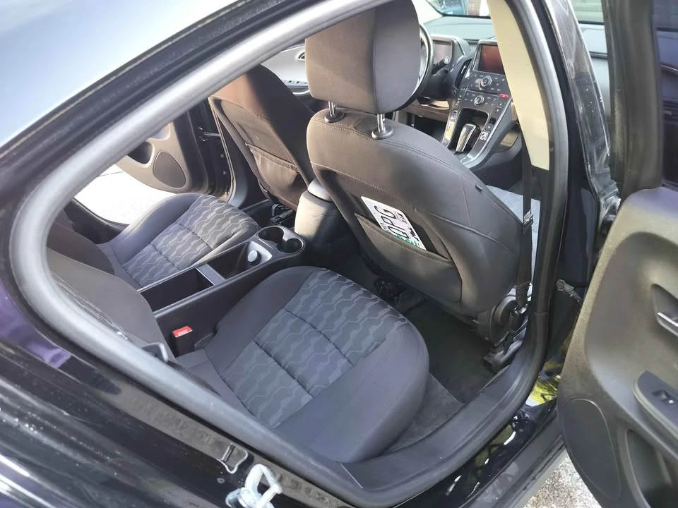 2014 Chevrolet Volt - Image 7 of 9