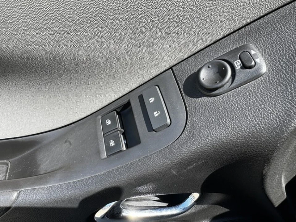 2014 Chevrolet Camaro 5th Gen - Image 12 of 20