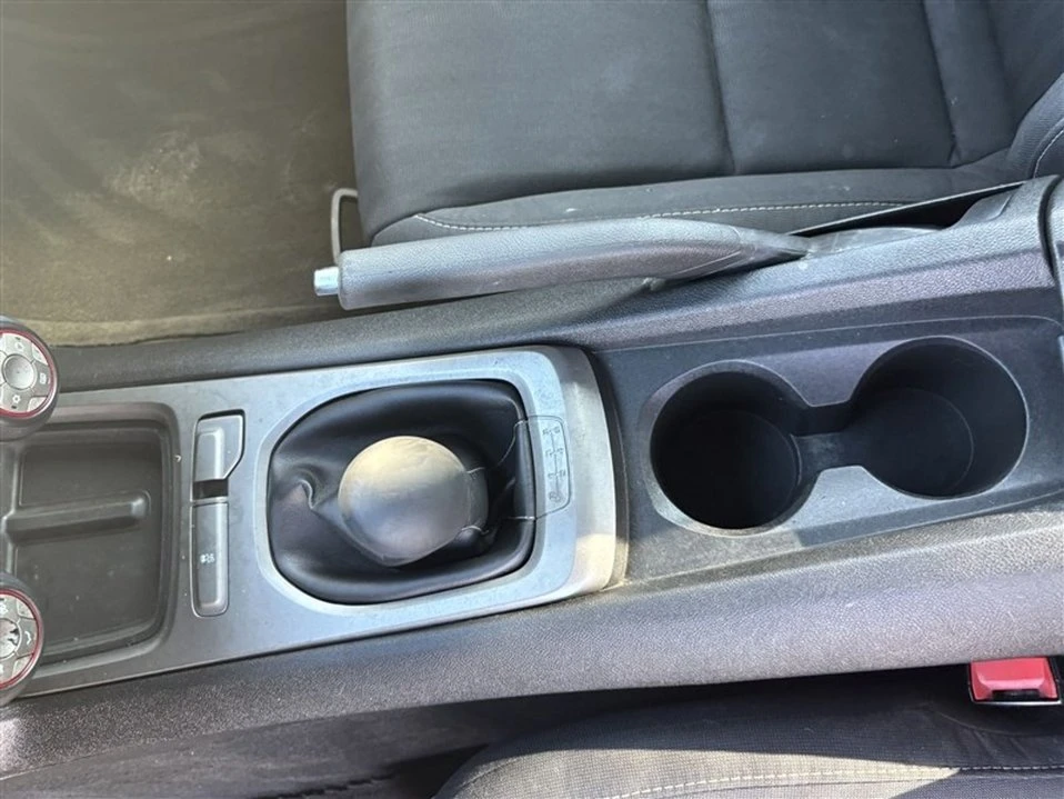 2014 Chevrolet Camaro 5th Gen - Image 11 of 20
