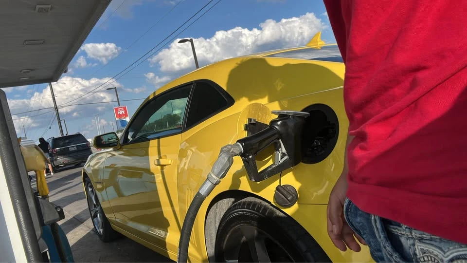 2014 Chevrolet Camaro 5th Gen - Image 2 of 2
