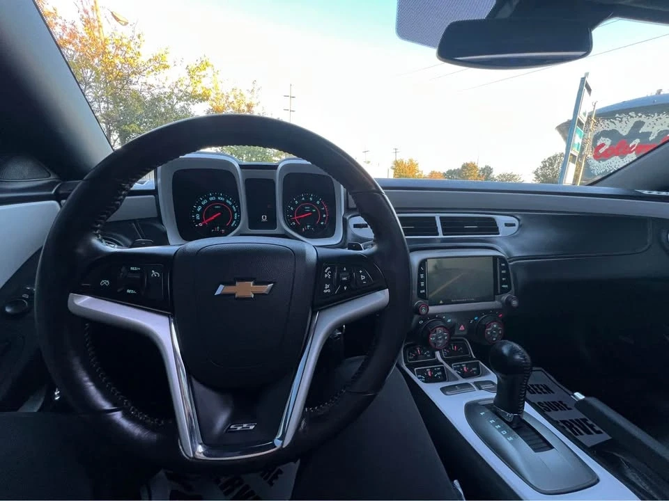 2014 Chevrolet Camaro SS 5th Gen - Image 16 of 18