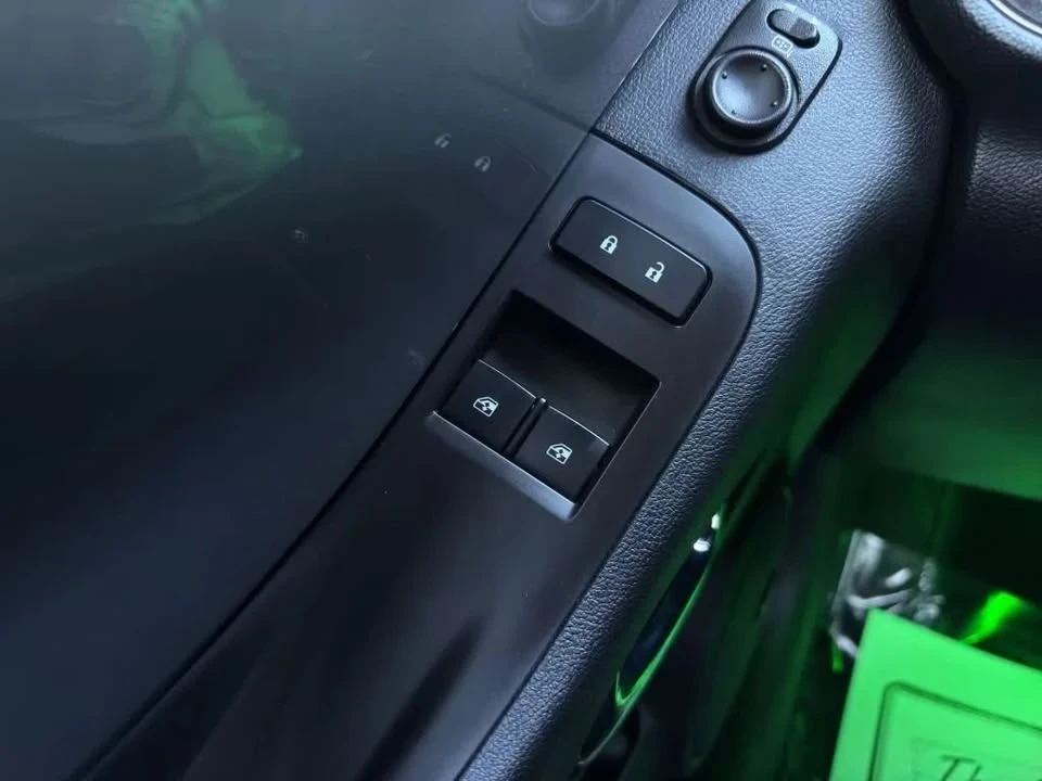 2014 Chevrolet Camaro SS 5th Gen - Image 9 of 18