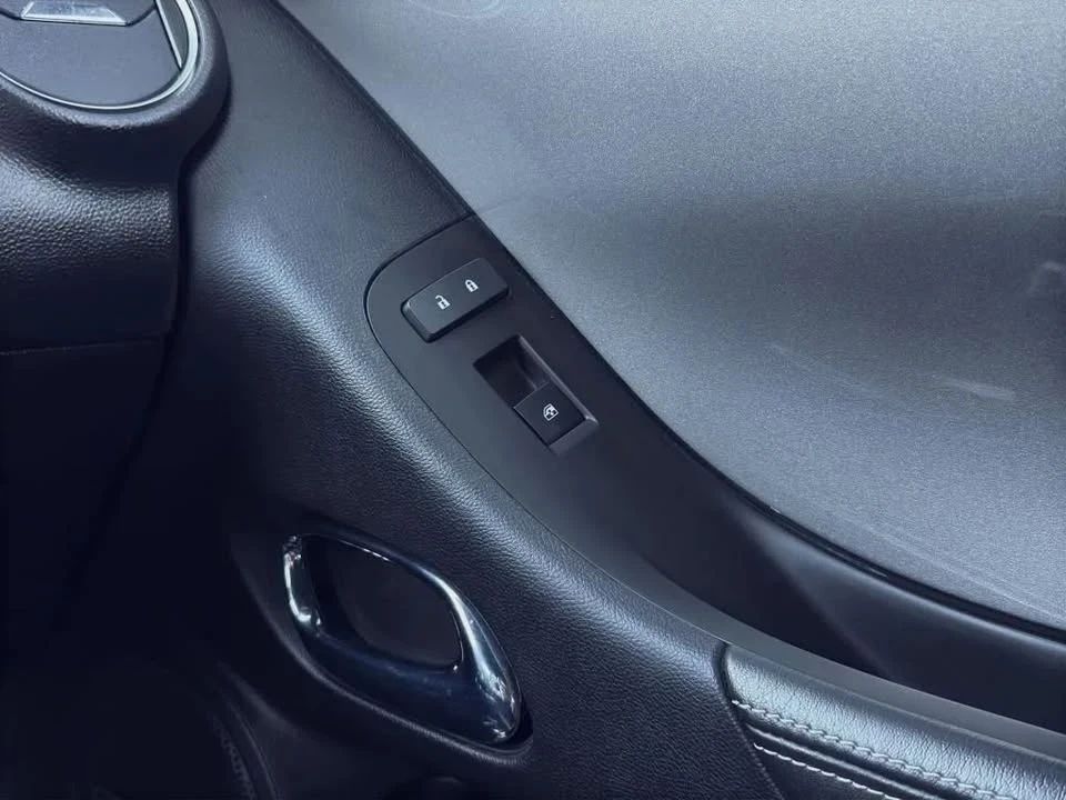 2014 Chevrolet Camaro SS 5th Gen - Image 13 of 18