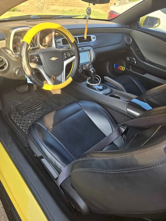 2014 Chevrolet Camaro 5th Gen - Image 2 of 3