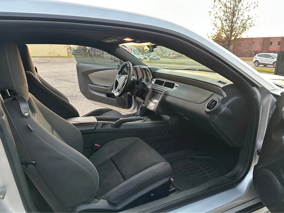 2014 Chevrolet Camaro 5th Gen - Image 15 of 16