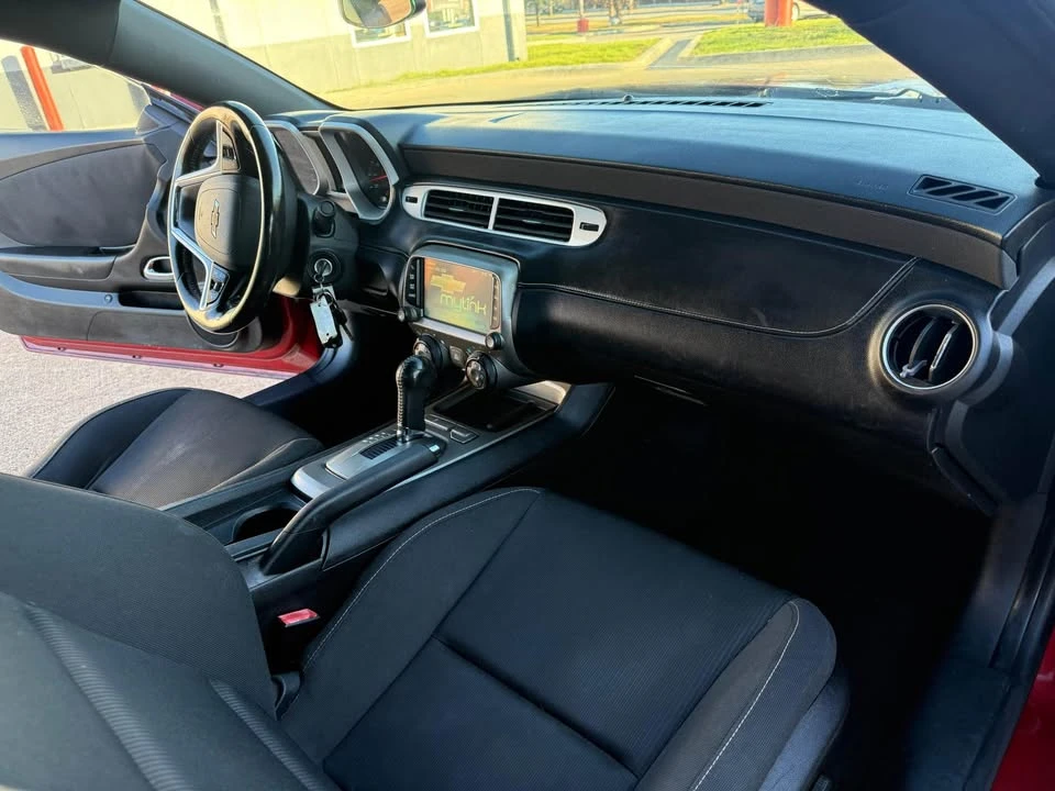 2014 Chevrolet Camaro 5th Gen - Image 9 of 12