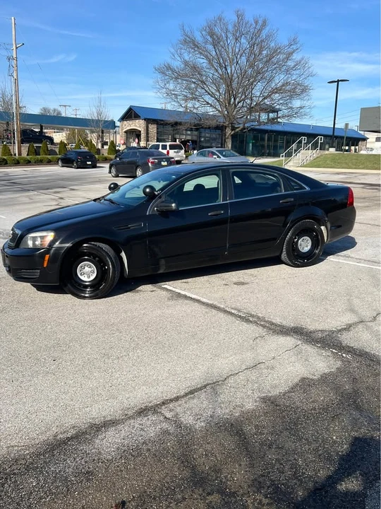 2014 Chevrolet Caprice - Image 2 of 16