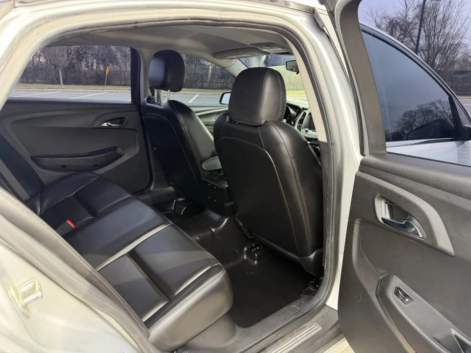2014 Chevrolet Caprice - Image 12 of 19