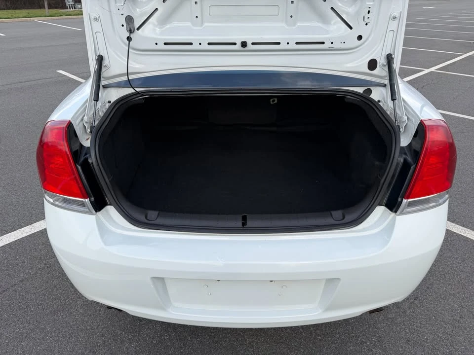 2014 Chevrolet Caprice - Image 11 of 19