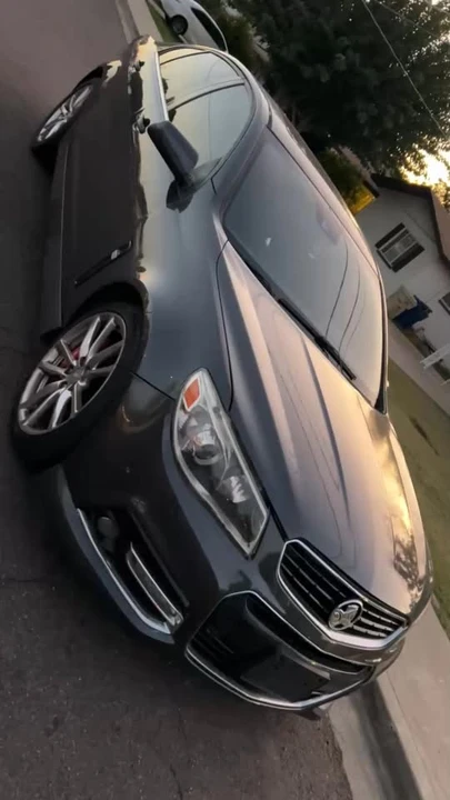 2014 Chevrolet SS - Image 2 of 2