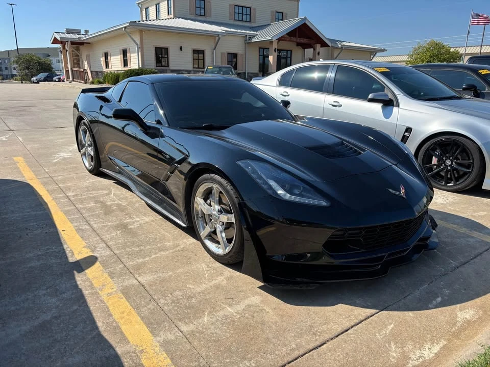 2014 Chevrolet Corvette C7 - Image 2 of 7