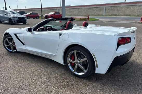 2014 Chevrolet Corvette C7 - Image 2 of 10
