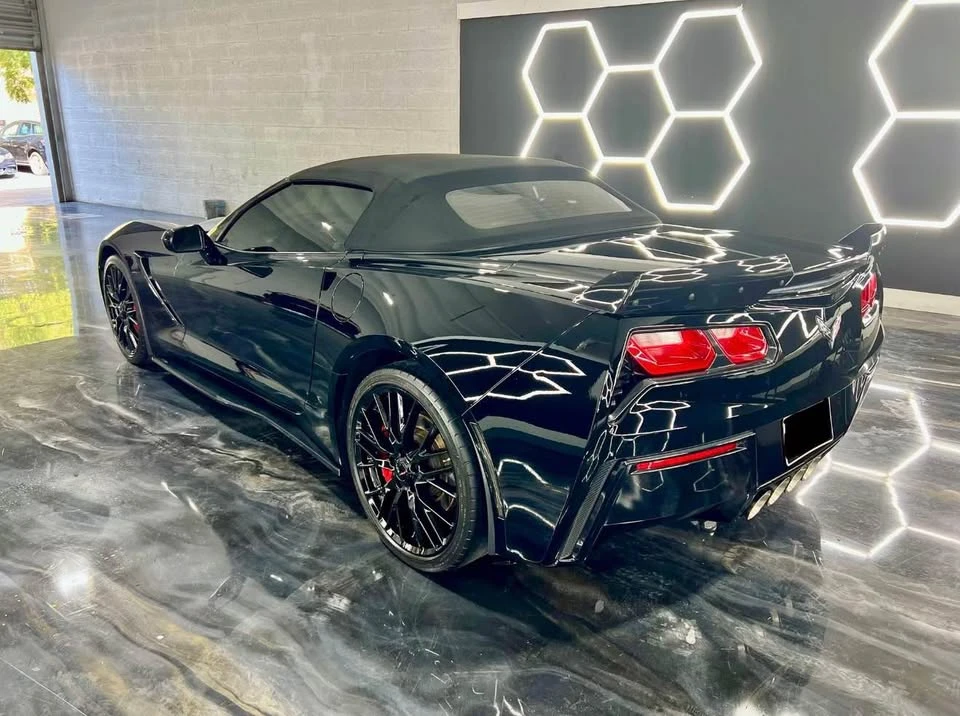 2014 Chevrolet Corvette C7 - Image 2 of 10