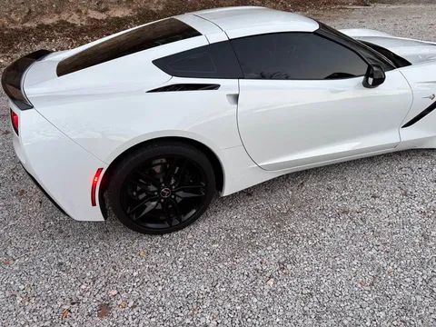 2014 Chevrolet Corvette C7 - Image 2 of 12
