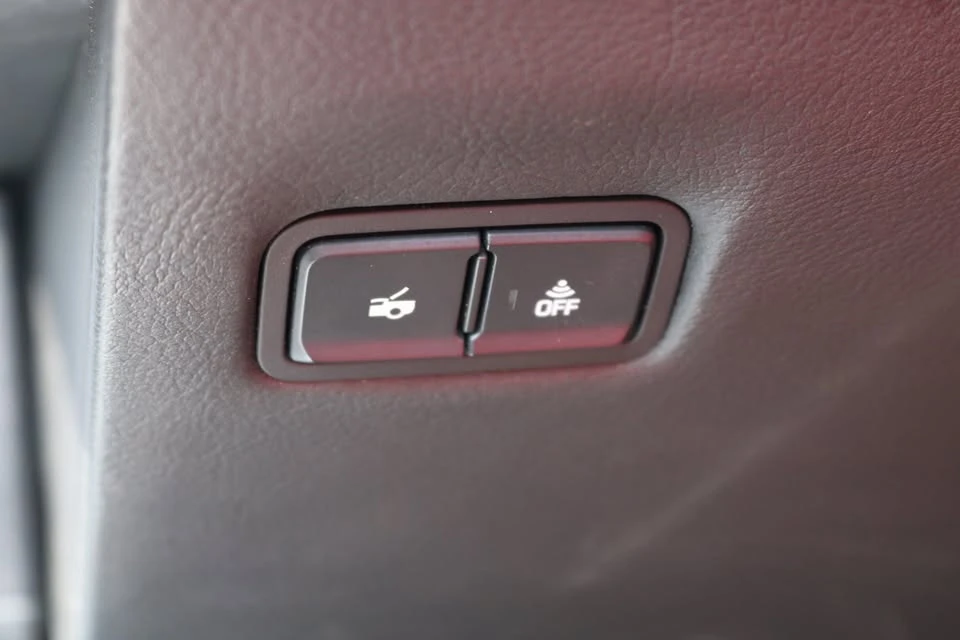 2014 Chevrolet Corvette C7 - Image 19 of 20