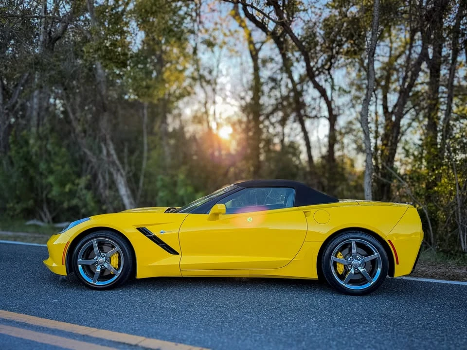 2014 Chevrolet Corvette C7 - Image 2 of 11