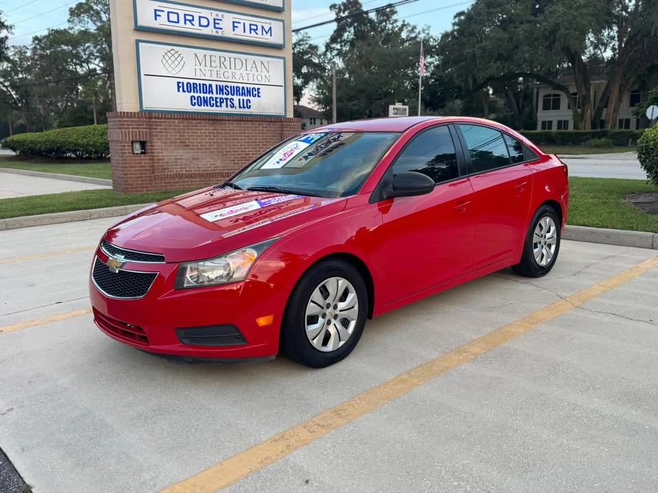 2014 Chevrolet Cruze - Image 2 of 14