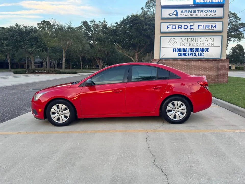 2014 Chevrolet Cruze - Image 4 of 14