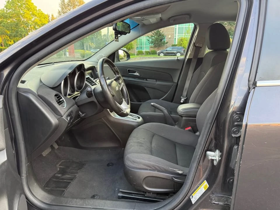 2014 Chevrolet Cruze - Image 11 of 15