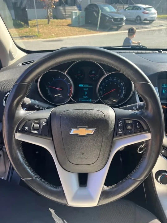 2014 Chevrolet Cruze - Image 9 of 13