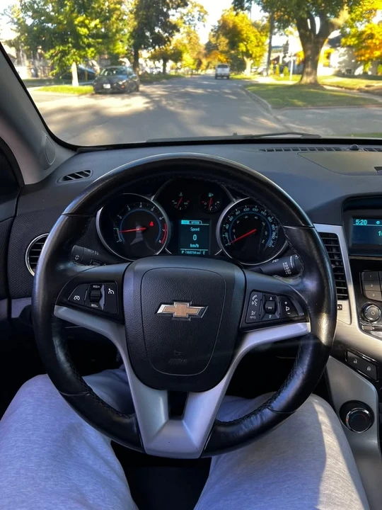 2014 Chevrolet Cruze - Image 6 of 8