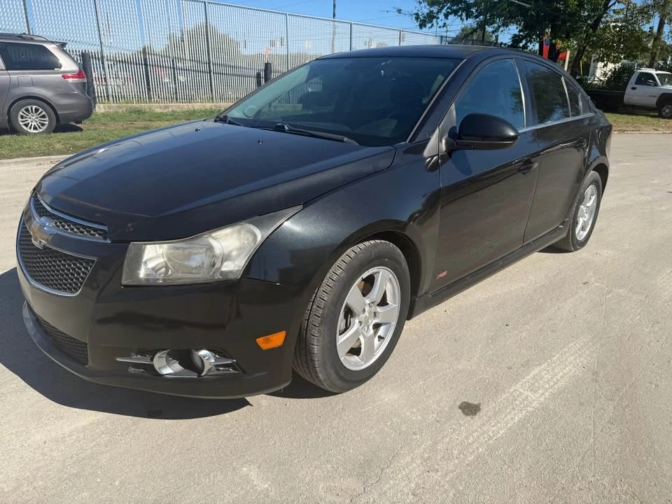 2014 Chevrolet Cruze - Image 2 of 14