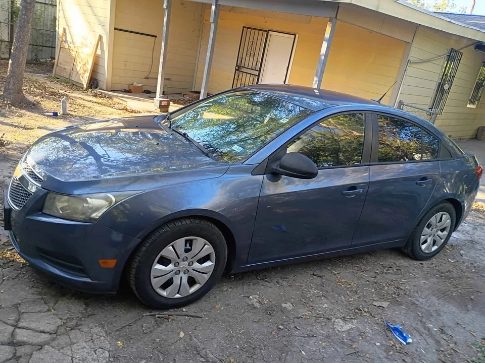 2014 Chevrolet Cruze - Image 3 of 6