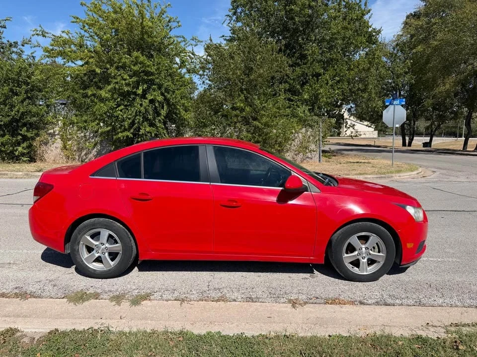 2014 Chevrolet Cruze - Image 6 of 10