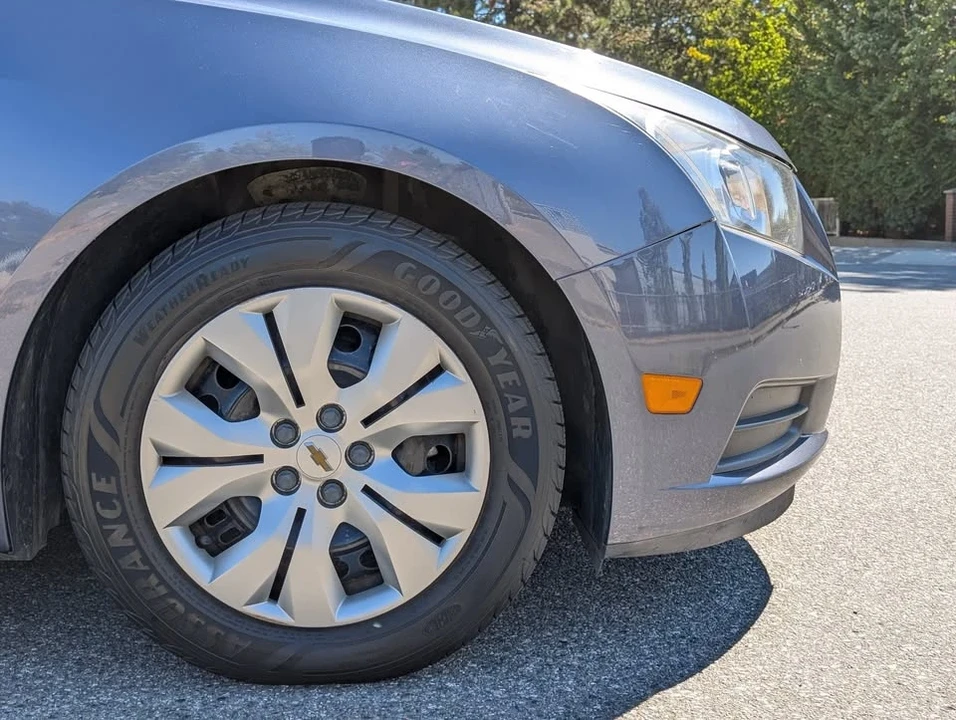 2014 Chevrolet Cruze - Image 17 of 19