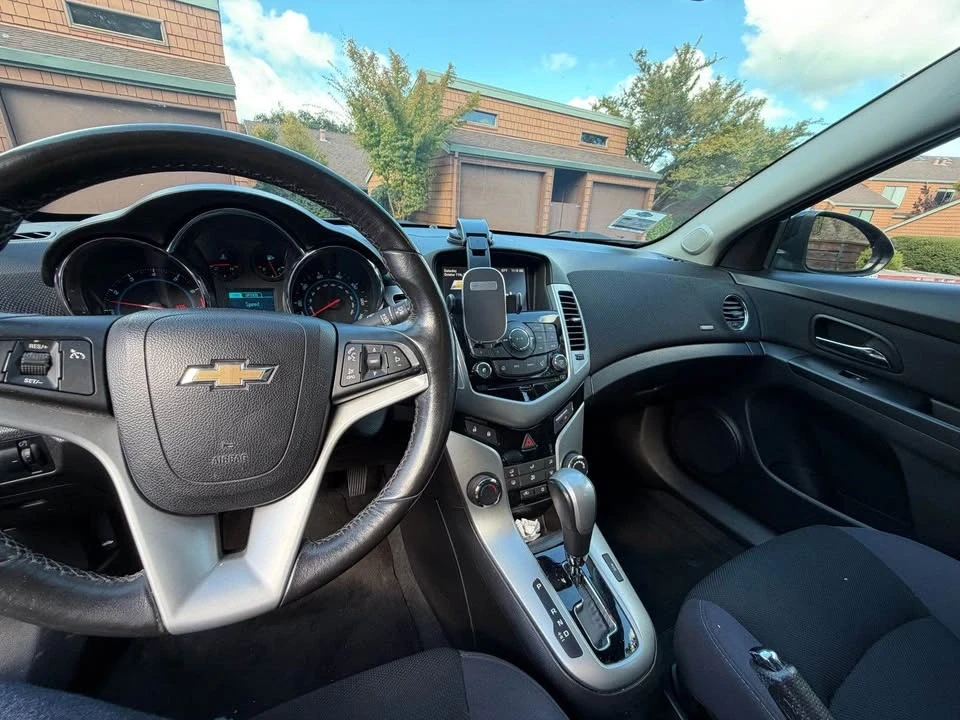 2014 Chevrolet Cruze - Image 4 of 7