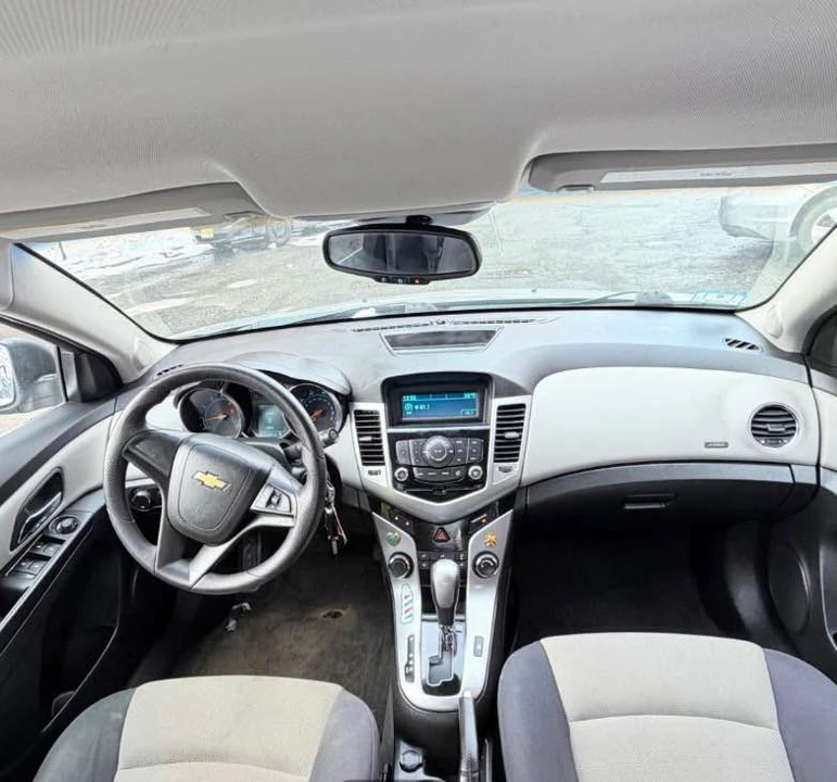 2014 Chevrolet Cruze - Image 3 of 3