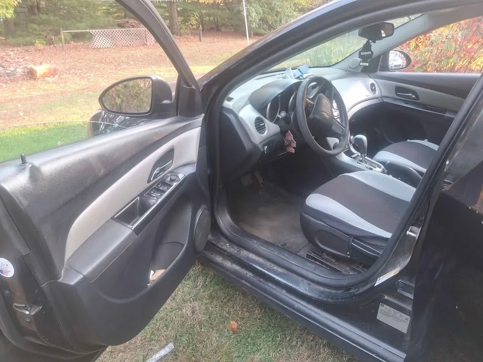 2014 Chevrolet Cruze - Image 11 of 15