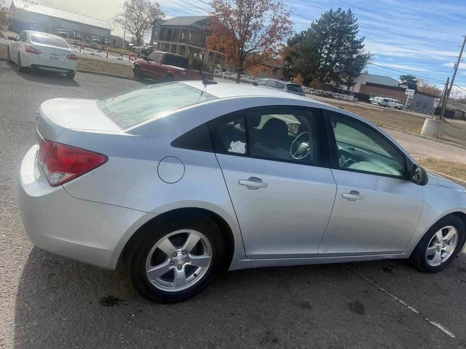 2014 Chevrolet Cruze - Image 7 of 9