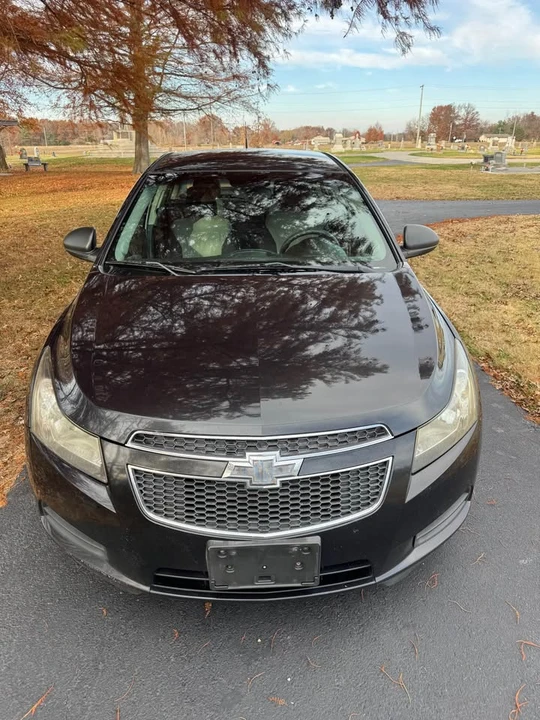 2014 Chevrolet Cruze - Image 2 of 12