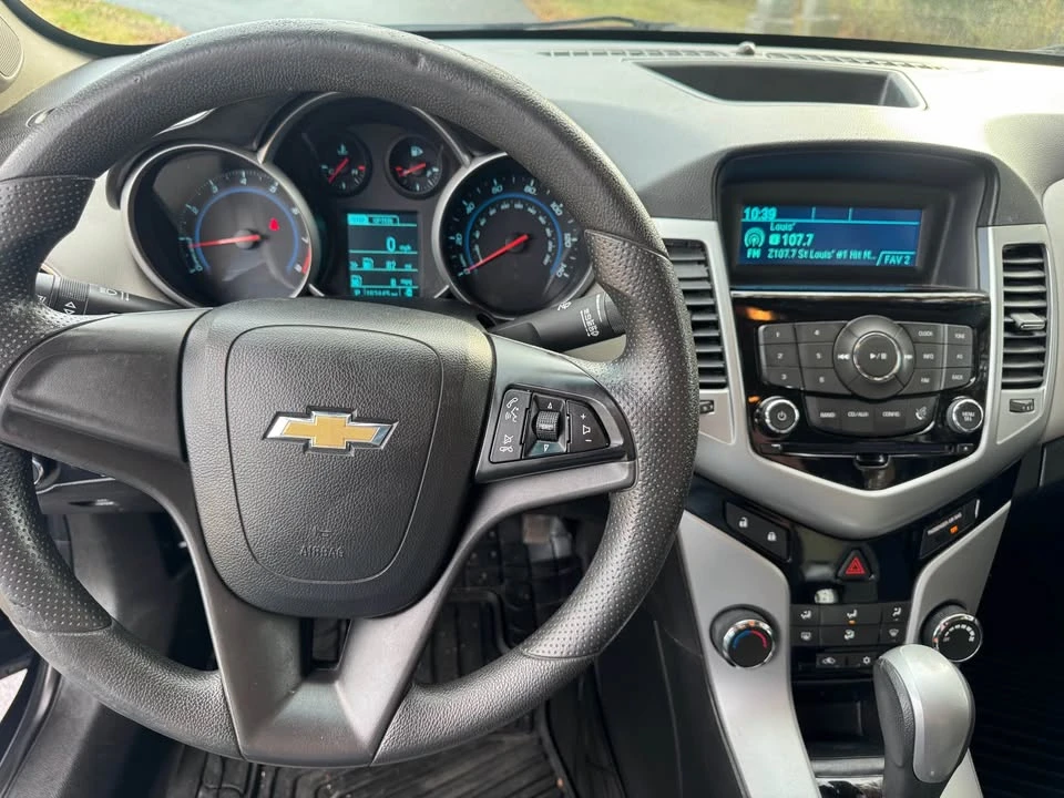 2014 Chevrolet Cruze - Image 6 of 12