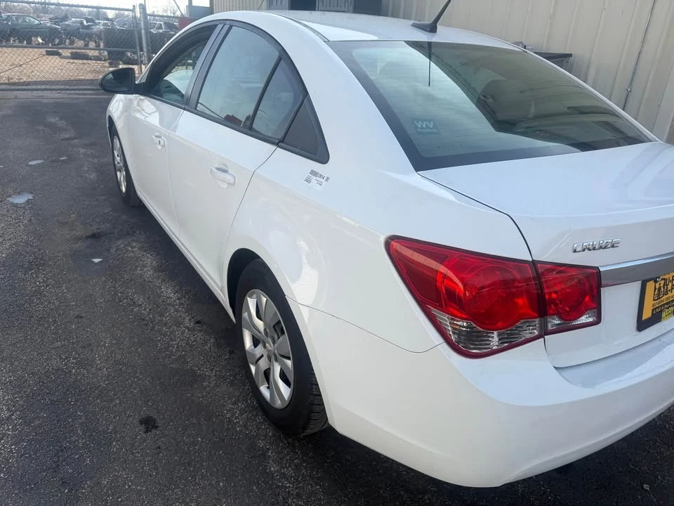 2014 Chevrolet Cruze - Image 9 of 13