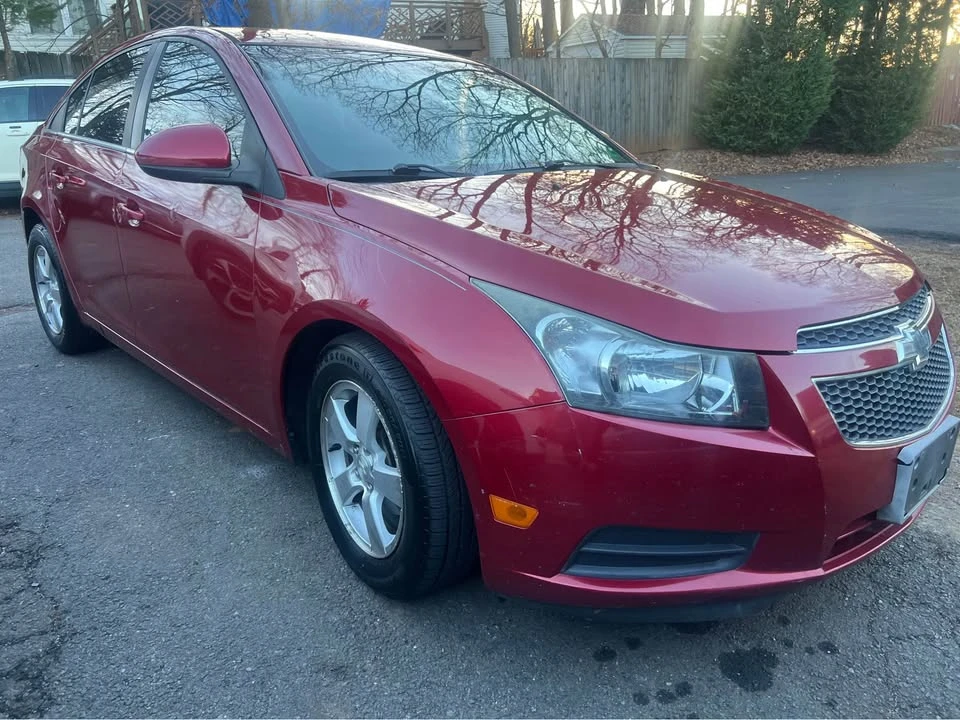 2014 Chevrolet Cruze - Image 8 of 10