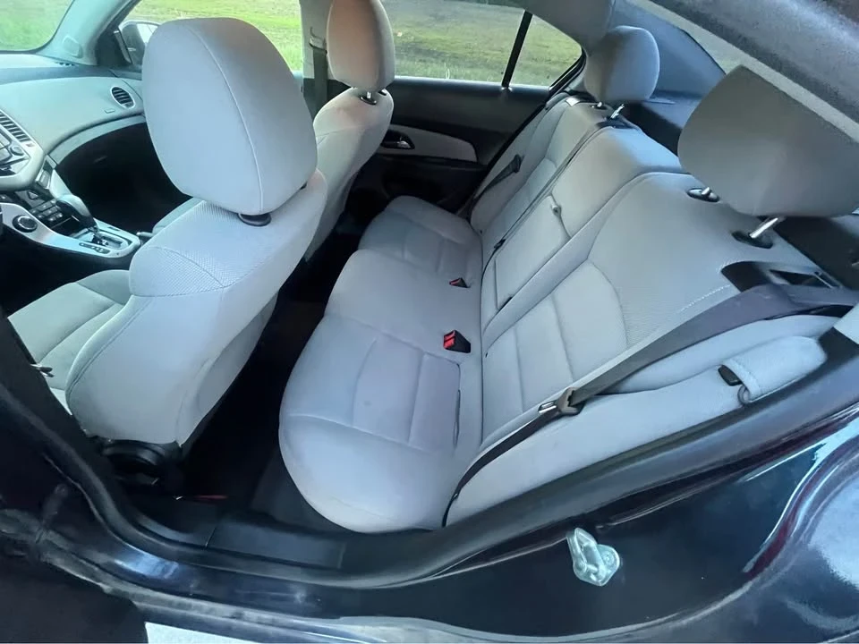 2014 Chevrolet Cruze - Image 9 of 11