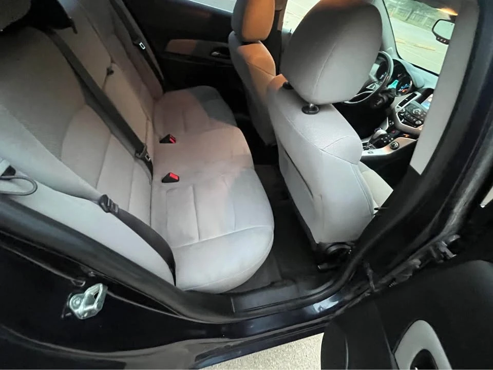 2014 Chevrolet Cruze - Image 11 of 13