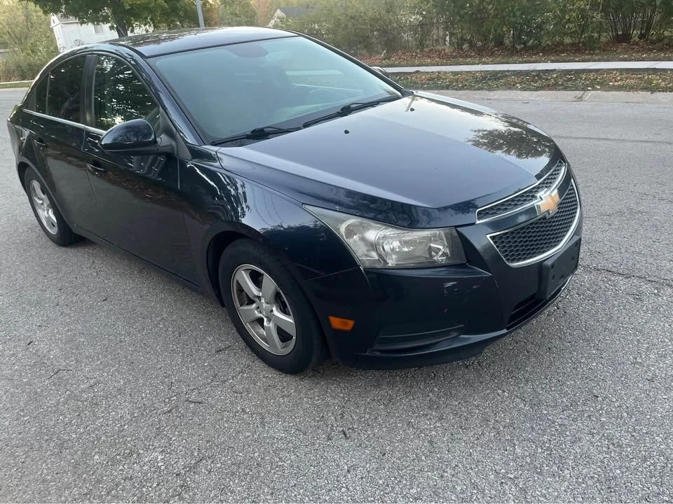 2014 Chevrolet Cruze - Image 2 of 13