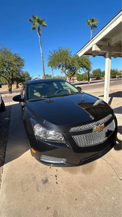 2014 Chevrolet Cruze - Image 2 of 17