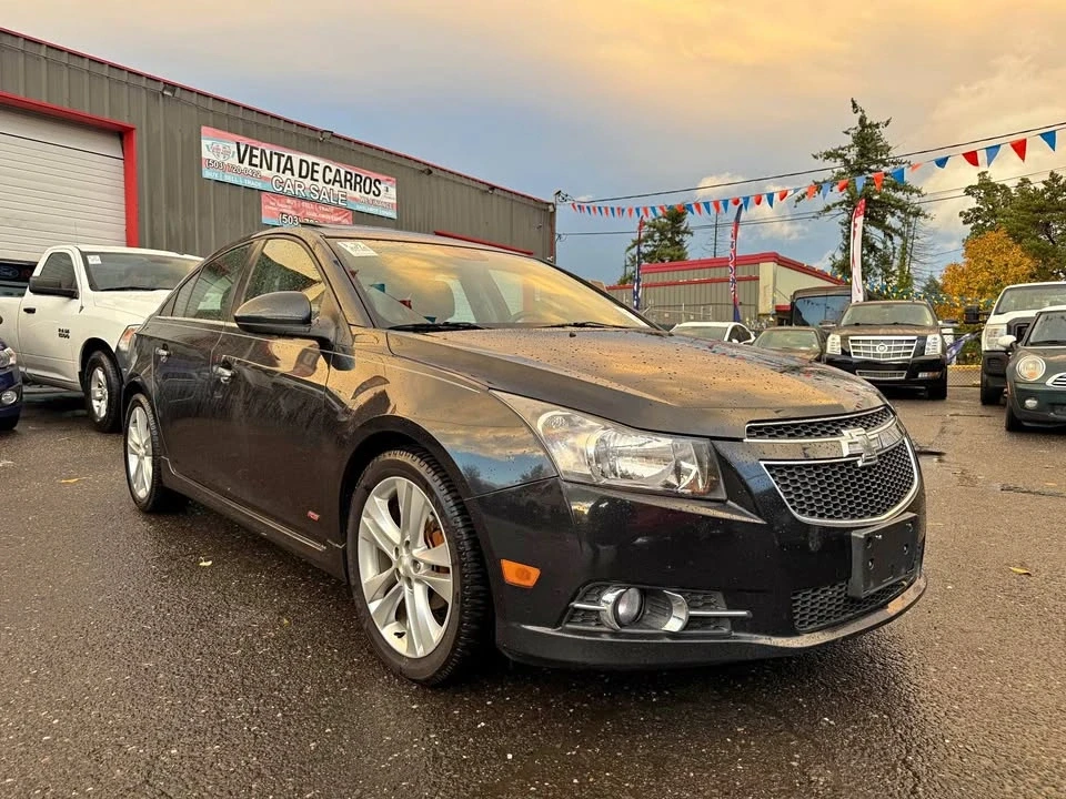 2014 Chevrolet Cruze - Image 2 of 12