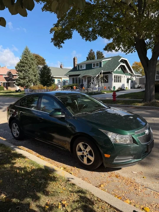 2014 Chevrolet Cruze - Image 2 of 6